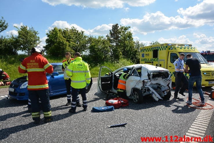 Færdselsuheld med fastklemt. Motorvejen E45 i nordgående. 12/06-2015 Kl. 15:01.