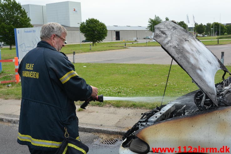 Bilbrand. Ulvehavevej i Vejle. 03/07-2015. Kl. 11:19.