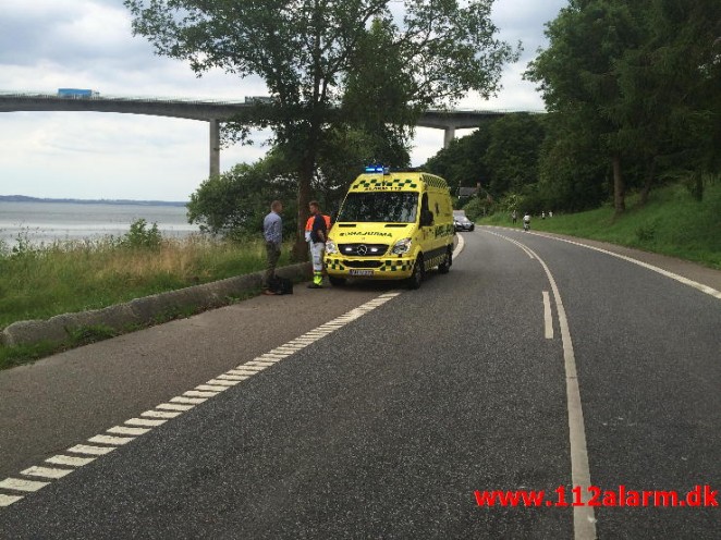 FUH med fastklemt. Ibæk Strandvej i Vejle. 07/07-2015. Kl. 15:22.