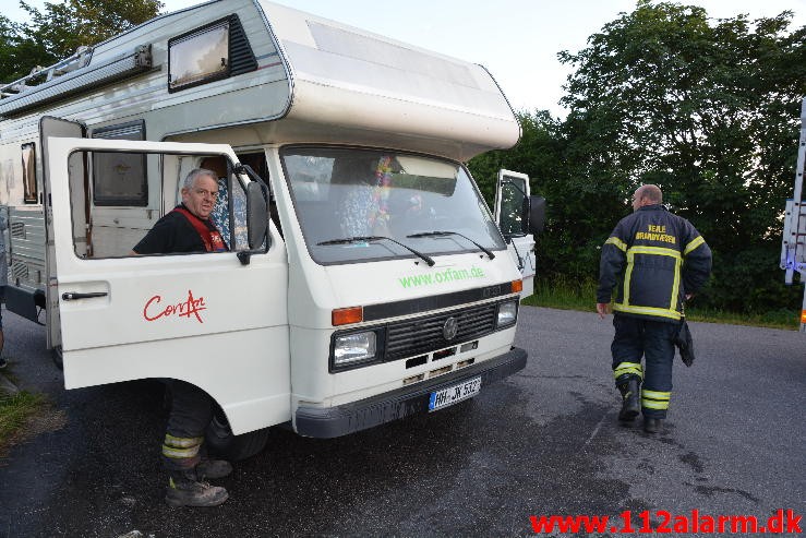 Ild i Autocamper. Sjørens Rast ved Lindved. 23/07-2015. 