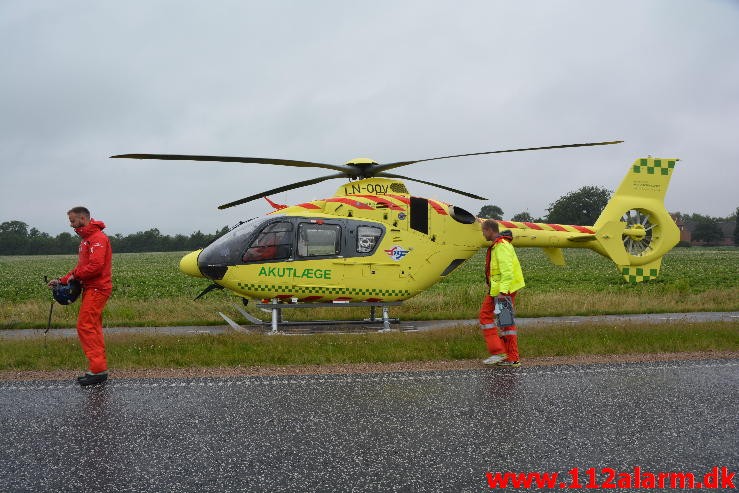 FUH med fastklemt. Tykhøjetvej ved Farre. 27/07-2015. Kl. 19:59.