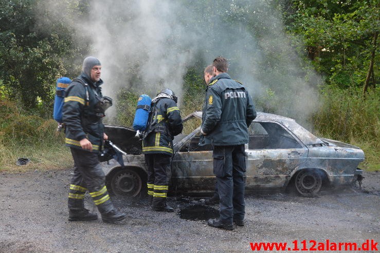 Bilbrand i det fri. Munkebjergvej ved Munkebjerg. 05/08-2015. Kl. 5:24.