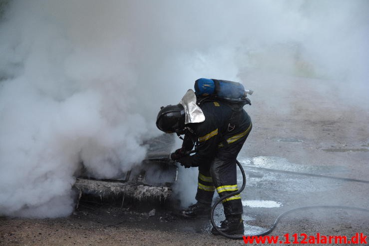 Bilbrand i det fri. Munkebjergvej ved Munkebjerg. 05/08-2015. Kl. 5:24.