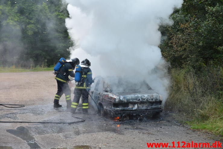 Bilbrand i det fri. Munkebjergvej ved Munkebjerg. 05/08-2015. Kl. 5:24.