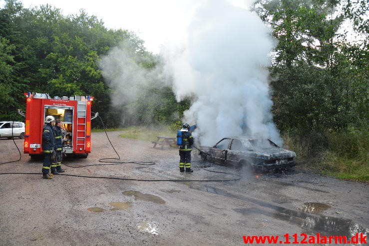 Bilbrand i det fri. Munkebjergvej ved Munkebjerg. 05/08-2015. Kl. 5:24.