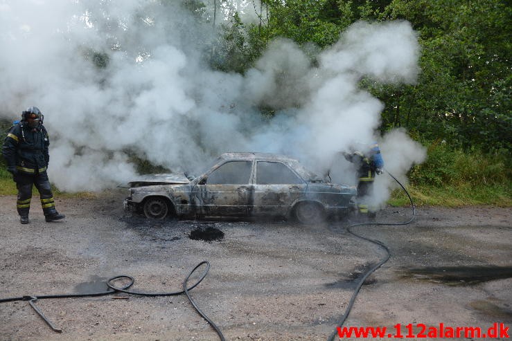 Bilbrand i det fri. Munkebjergvej ved Munkebjerg. 05/08-2015. Kl. 5:24.