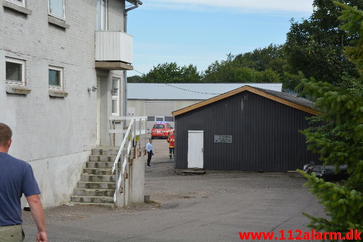 Brand i industri. Frederikshøjvej i Vejle. 07/08-2015. Kl. 10:10.