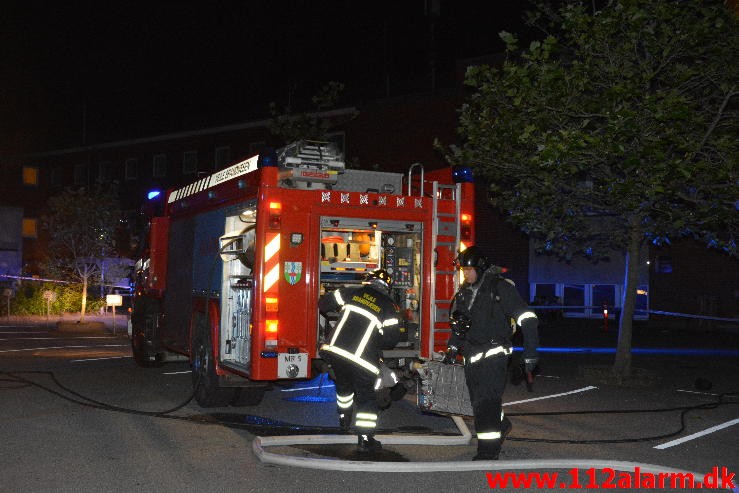 Brand i Etageejendom . Vissingsgade 15 i Vejle. 09/08-2015. Kl. 23:24.