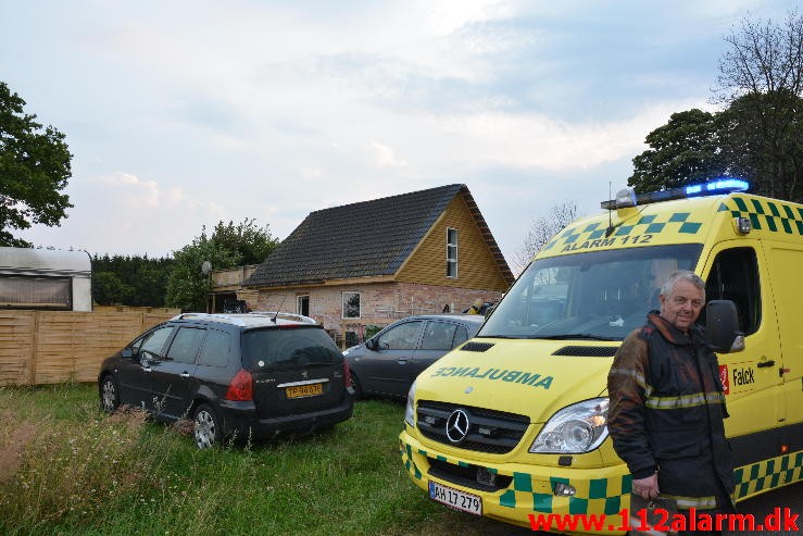 Brand i Villa . Mølgårdvej i Vonge. 14/08-2015. Kl. 19:33.