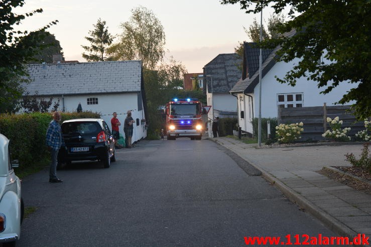 Brand i Villa. Grønnegade i Jelling. 24/08-2015. Kl. 19:47.