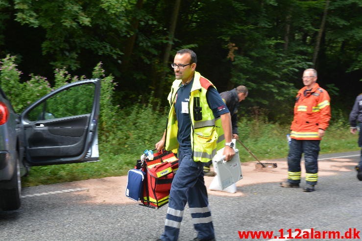 FUH med fastklemt. Skanderborgvej ved Rask Mølle. 25/08-2015. Kl. 15:44.