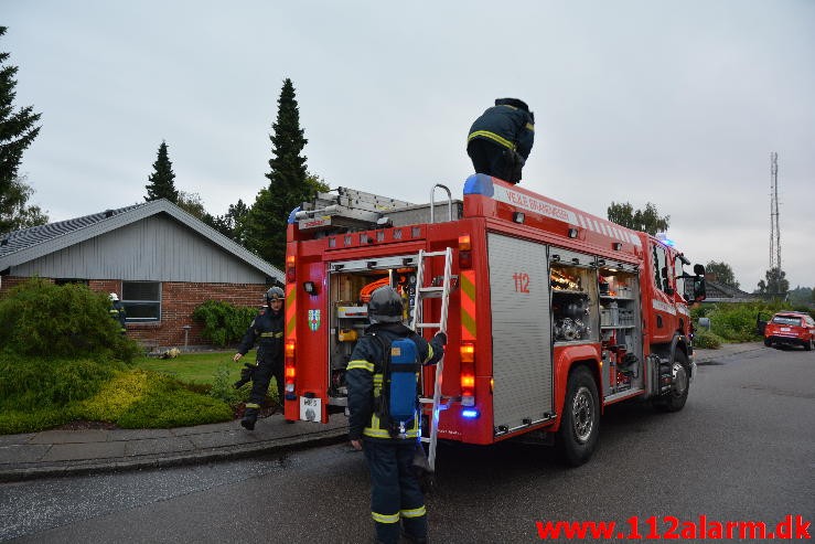 Brand i Villa. Boesvangen vejle øst. 12/09-2015. Kl. 07:20.