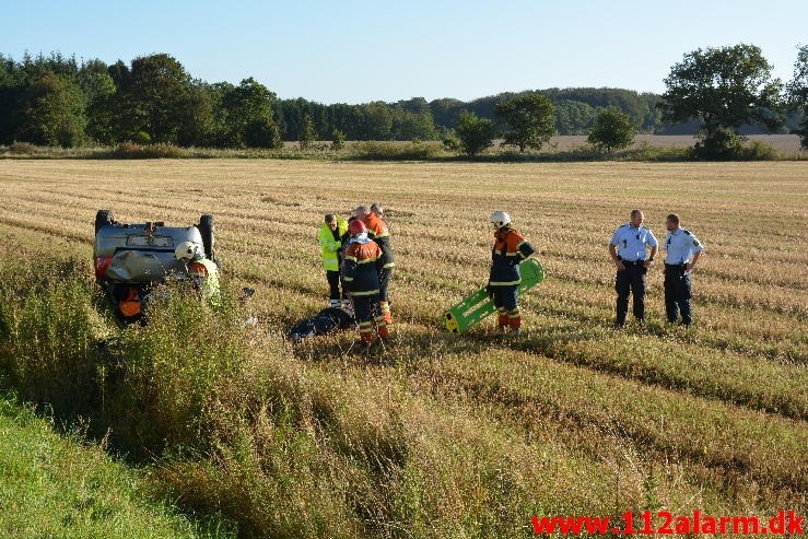 FUH med fastklemt. Ballevej i krydset ved Ballefriskole. 19/09-2015. Kl. 08:52.