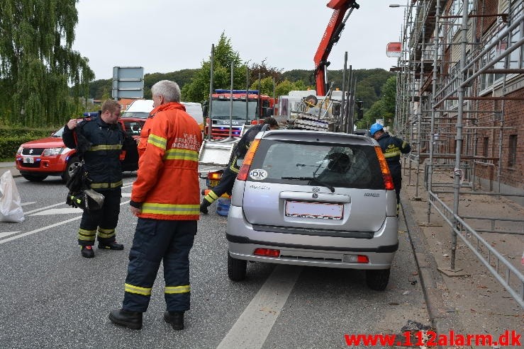 FUH med fastklemte. Østerbrogade i Vejle. 21/09-2015. Kl. 11:14.