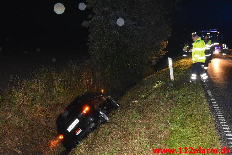 FUH med fastklemte. Vongevej lige før Vindelevvej. 08/10-2015. Kl. 20:37.