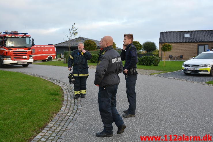 Brand i Villa. Erosvej i Vejle. 23/10-2015. Kl. 8:31.