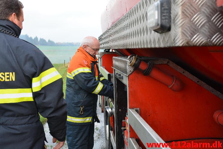 Gårdbrand. Vorkvej ved Egtved. 13/11-2015. Kl. 09:48.