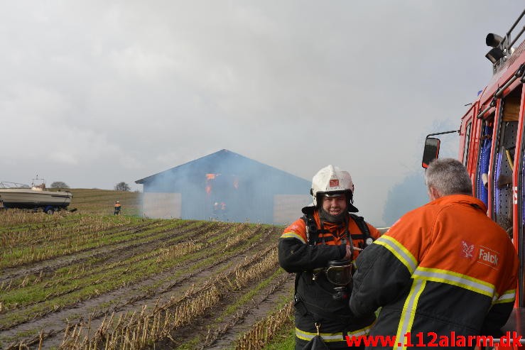 Gårdbrand. Vorkvej ved Egtved. 13/11-2015. Kl. 09:48.