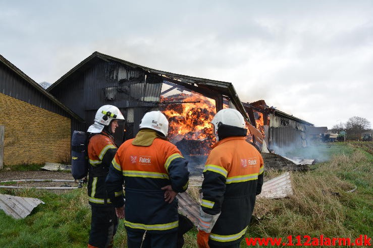 Gårdbrand. Vorkvej ved Egtved. 13/11-2015. Kl. 09:48.