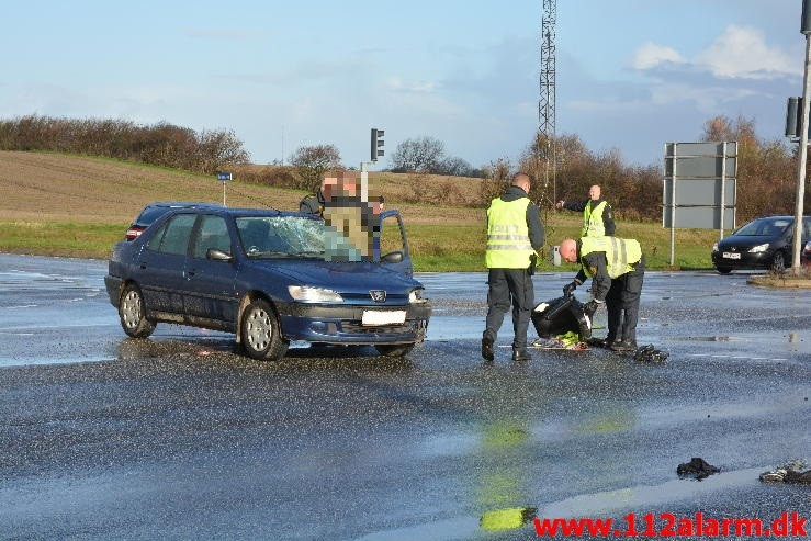 Alvorligt trafikuheld. Juelsminde krydset i Vejle. 14/11-2015. Kl. 10:30.