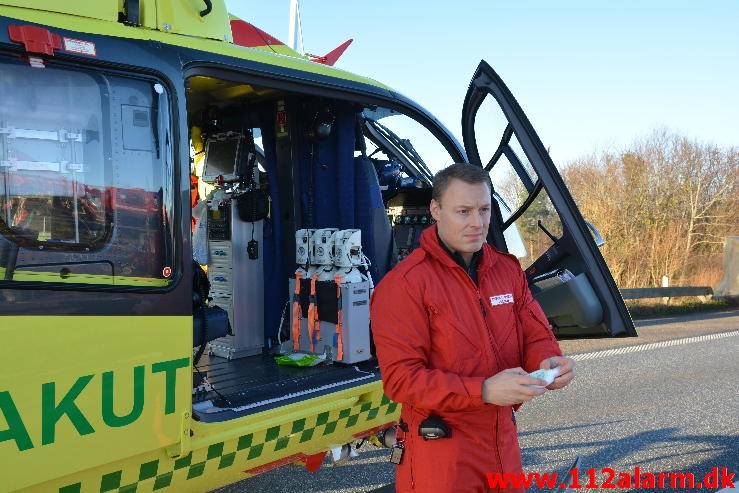 Det helt galt for en lastbil chauffør. Motorvejen E45 i sydgående spor. 26/11-2015. Kl. 14:52.