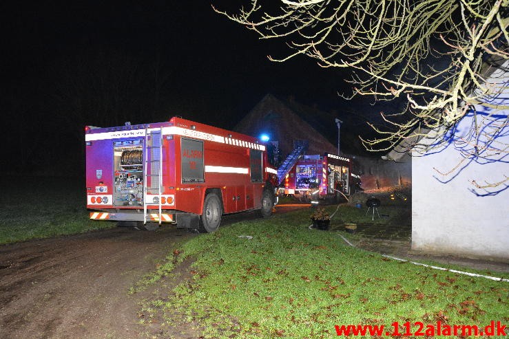 Gårdbrand. Horstedvej i Højen. 26/11-2015. Kl. 21:49.