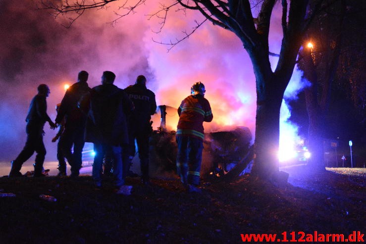 Alvorlig Trafikulykke. Koldingvej i Vejle. 27/11-2015. Kl. 00:18.