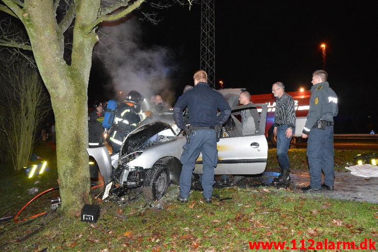 Alvorlig Trafikulykke. Koldingvej i Vejle. 27/11-2015. Kl. 00:18.