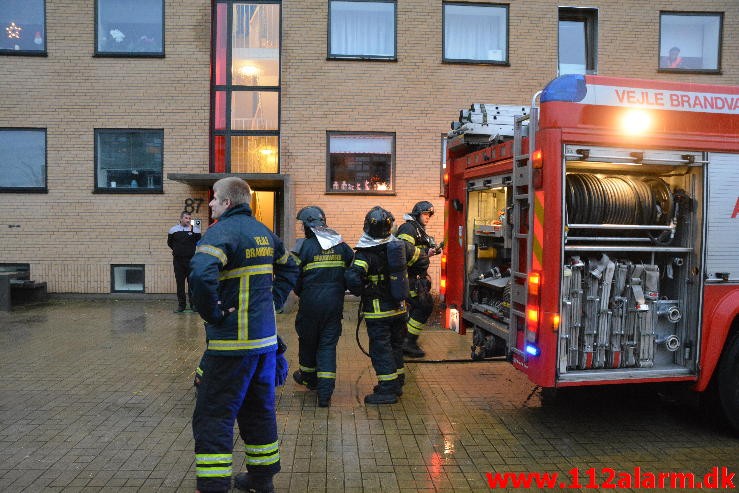 Brand i Etageejendom. Finlandsvej 87 i Vejle. 26/12-2015. Kl. 15:22