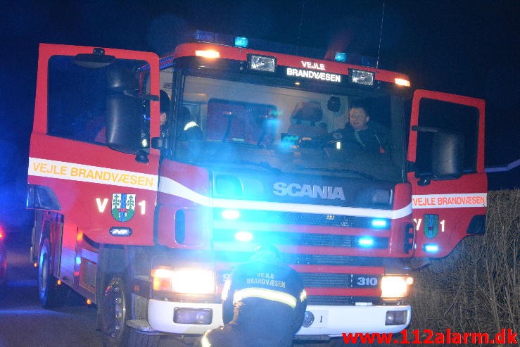 Brand i Villa. Holmevej i Vejle. 30/12-2015. Kl. 21:19.