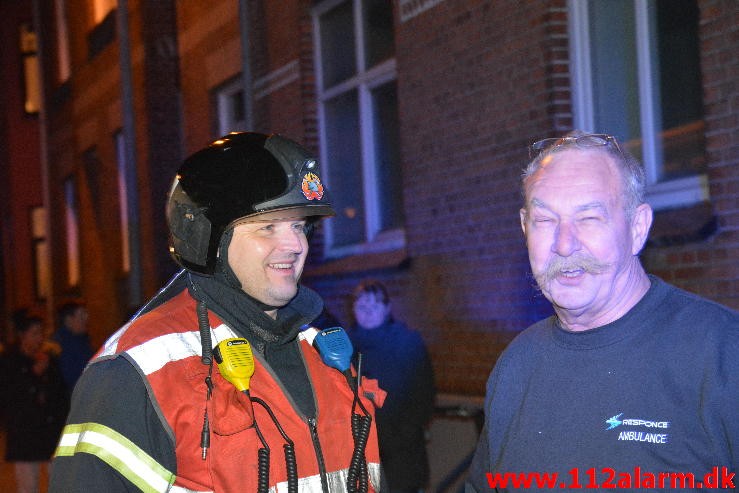 Brand i Etageejendom. Grejsdalsvej 13 i Vejle. 30/12-2015. Kl. 18:46.