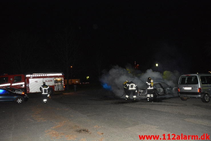 Bilbrand ved Asylcenter. Bredager 25 i Jelling. 03/01-2016. Kl. 00:48.