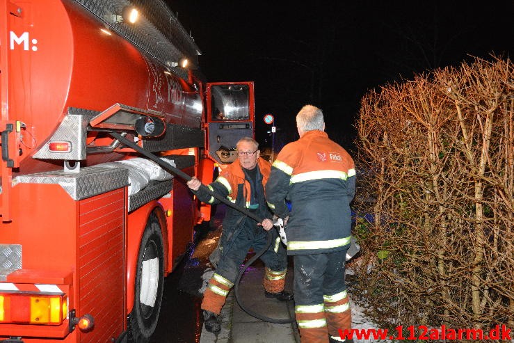 Brand i Villa. Kollegievej i Jelling. 14/01-2016. Kl. 20:16.