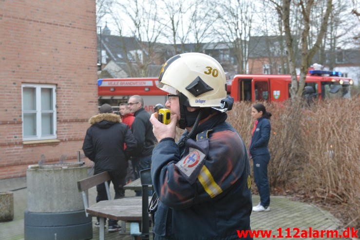 Brand i Etageejendom. Enggade i Vejle. 15/01-2015. Kl. 13:52.