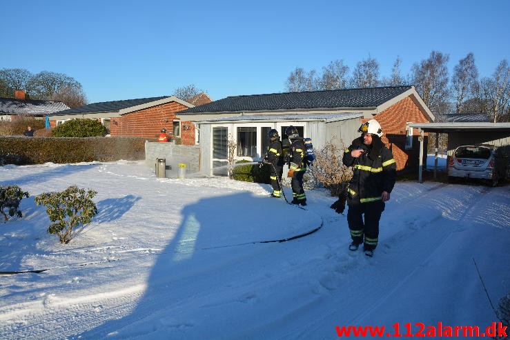 Ild i gasledning. Rosenvej i Vejle. 20/01-2016. Kl. 10:39.