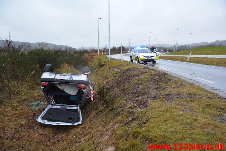 Fuh med fastklemt. Bredstenvej ved Rundkørslen. 01/02-2016. Kl. 15:43.