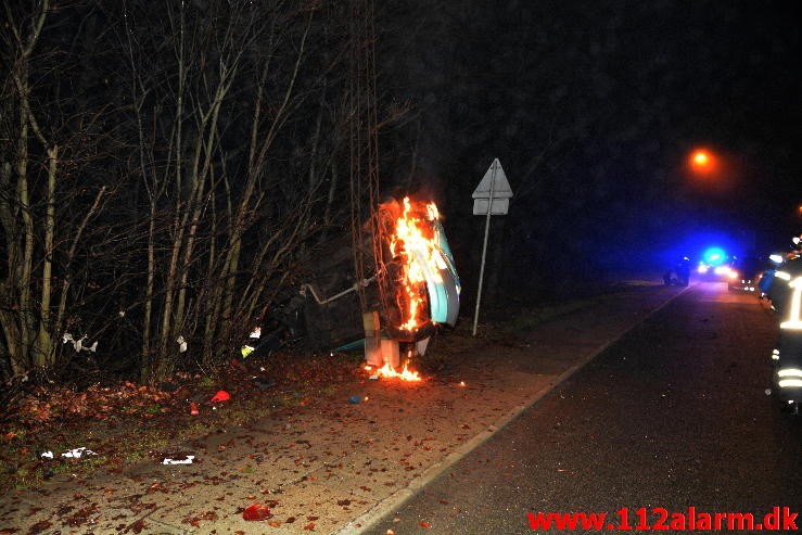 Fuh med brand i bil. Horsensvej i Vejle. 11/02-2016. Kl. 04:20.