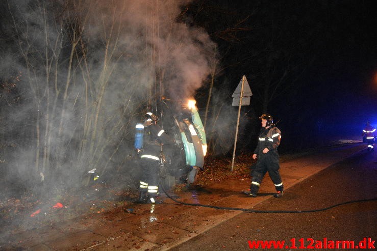 Fuh med brand i bil. Horsensvej i Vejle. 11/02-2016. Kl. 04:20.