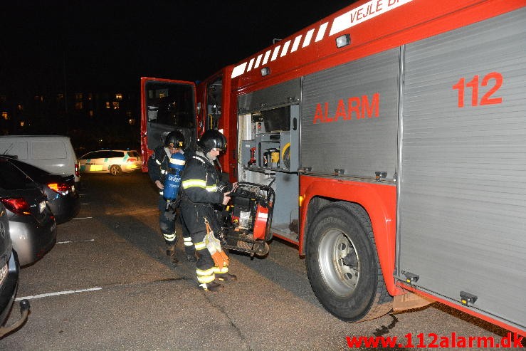 Brand i Etageejendom. Østerled 40 i Vejle. 13/02-2016. Kl. 18:06.