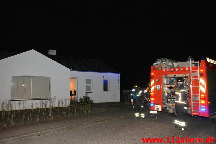 Brand i Villa. Skovkrogen i Vejle. 13/02-2016. Kl. 19:44.