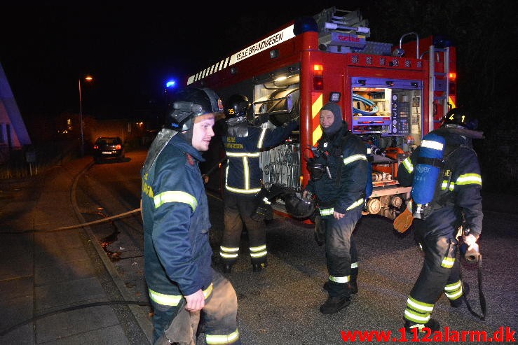 Brand i Villa. Skovkrogen i Vejle. 13/02-2016. Kl. 19:44.