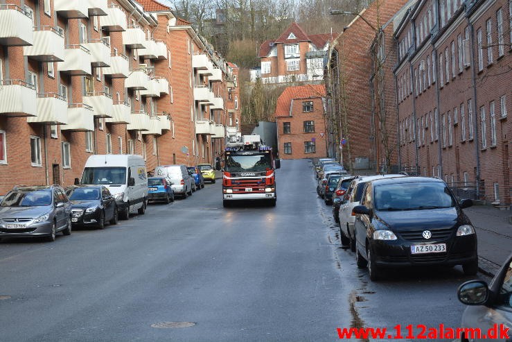 Brand i Lejlighed. Nyboesgade i Vejle. 22/02-2016. Kl. 09:34.