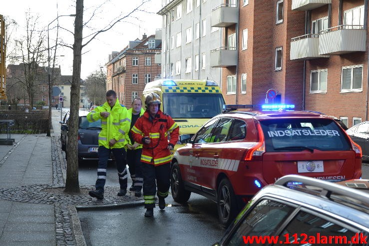 Brand i Lejlighed. Nyboesgade i Vejle. 22/02-2016. Kl. 09:34.