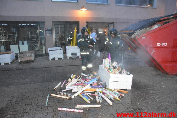 Brand i butik. Staldgårdsgade i Vejle. 19/03-2016. Kl. 06:03.