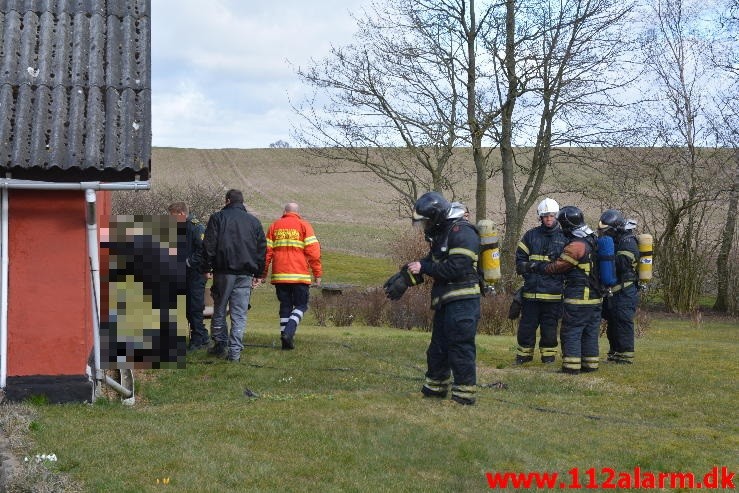 Brand i Villa. Riberlundvej ved Lindved. 21/03-2016. Kl. 9:21.