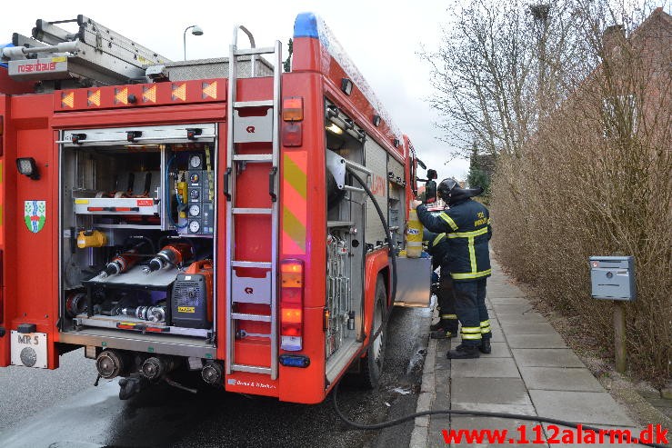 Brand i Villa. Ribe Landevej i Vejle. 21/03-2016. Kl. 16:51.