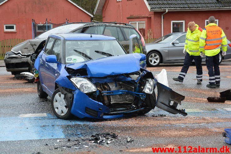 FUH med fastklemt Fredericiavej i Vejle. 27/03-2016. Kl. 14:33.