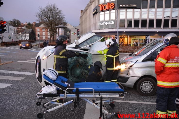 FUH med fastklemt. Sønderbrogade i Vejle. 12/04-2016. Kl. 06:03.