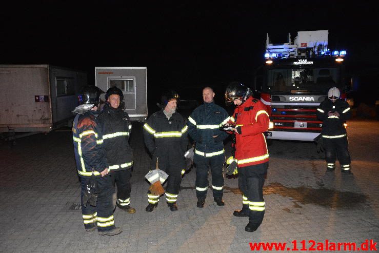 Brand i Industri. Højskolebakken i Uldum. 17/04-2016. Kl. 21:25.