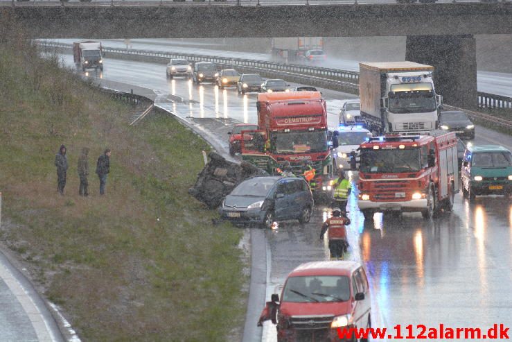 3 Uheld på under 30 minutter. Fredericiavej/E45 i Vejle. 26/04-2016. Kl. 18:12.